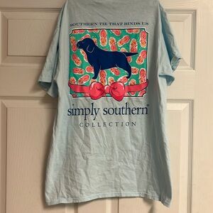 Simply Southern Tshirt like new (worn once)